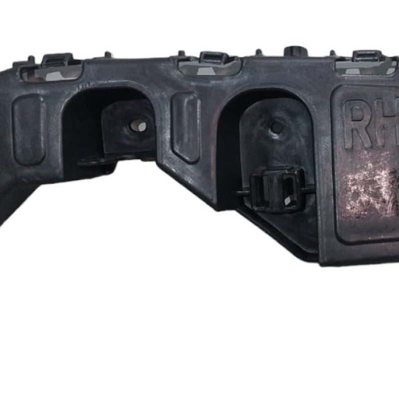 BRACKET DE BUMPER FRONTAL DERECHO CHEVROLET TRAX 2015-2016