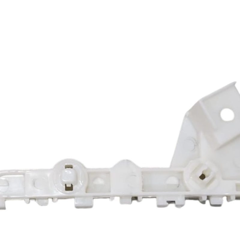 BRACKET DE BUMPER FRONTAL DERECHO MITSUBISHI MIRAGE G4 2017-2020