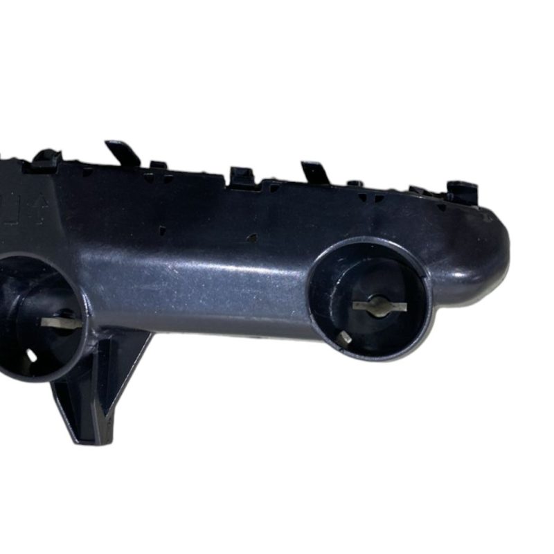 BRACKET DE BUMPER FRONTAL IZQUIERDO NISSAN SENTRA 2020-2020