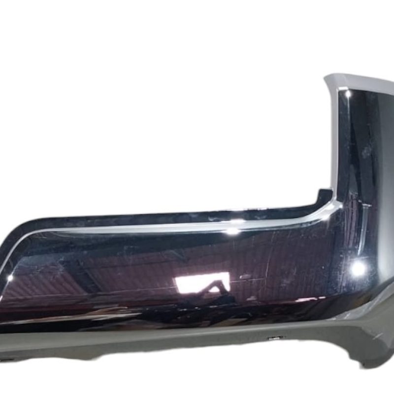 CACHETE DE BUMPER TRASERO TOYOTA TACOMA 2016- DERECHO