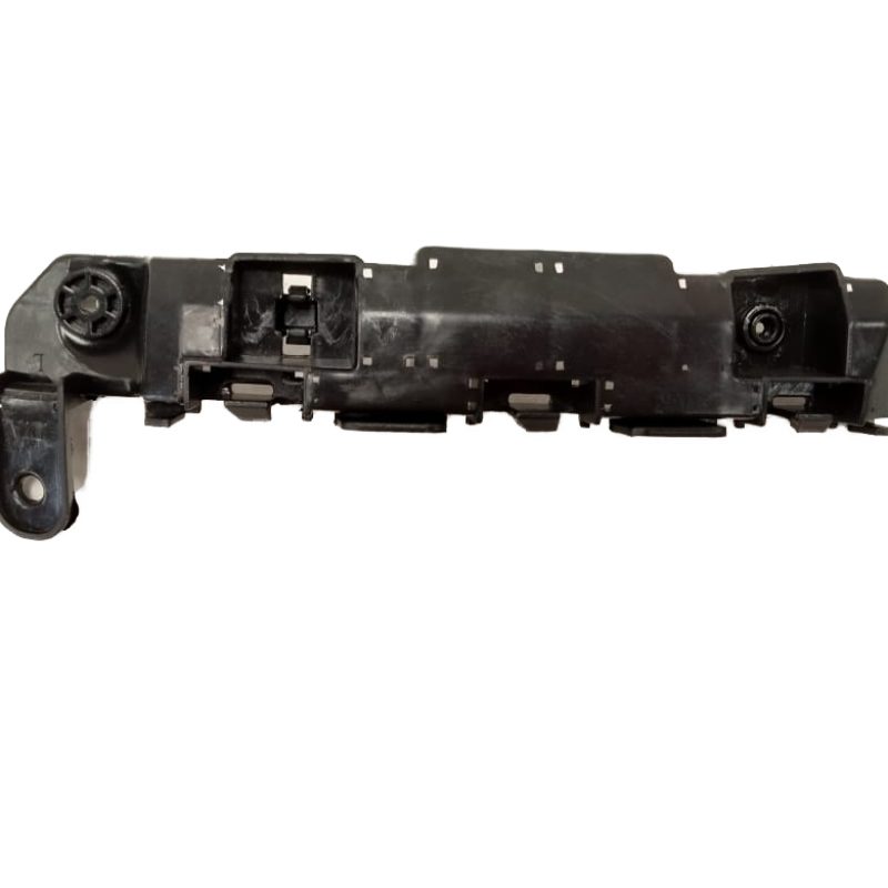 BRACKET DE BUMPER FRONTAL IZQUIERDO FORD EXPLORER 2016-2017