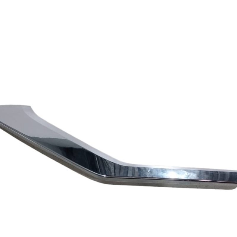 MOLDURA DE BUMPER MITSUBISHI ECLIPSE CROSS 2018-2020 DERECHO