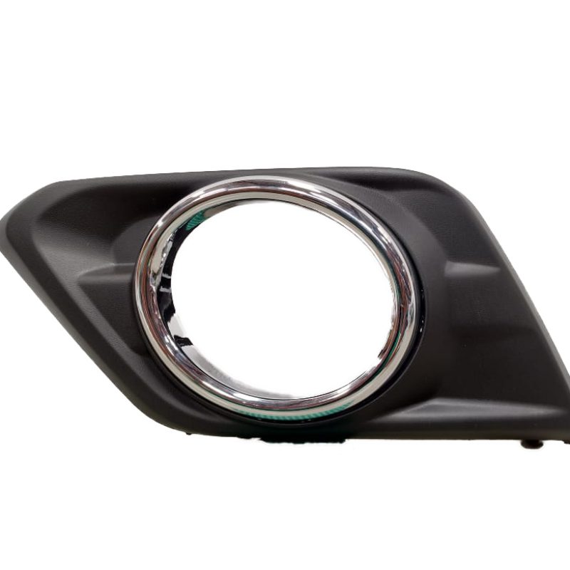 MARCO DE HALOGENA IZQUIERDO NISSAN ROGUE  2014-2016 CON AGUJERO DE HALOGENA