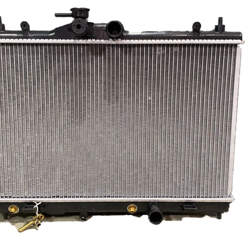 RADIADOR NISSAN VERSA  2007-2011 1.6, 1.8 W O CVT