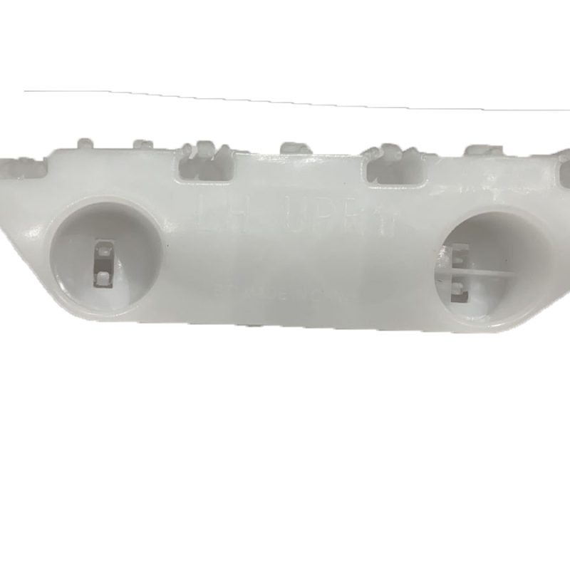 BRACKET DE BUMPER FRONTAL IZQUIERDO NISSAN VERSA 2015-2019