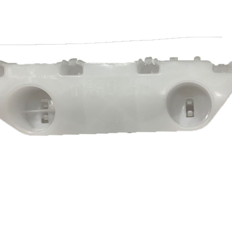 BRACKET DE BUMPER FRONTAL DERECHO NISSAN VERSA 2015-2019