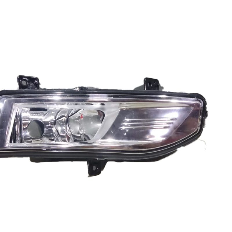 HALOGENA NISSAN KICKS 2018- IZQUIERDO