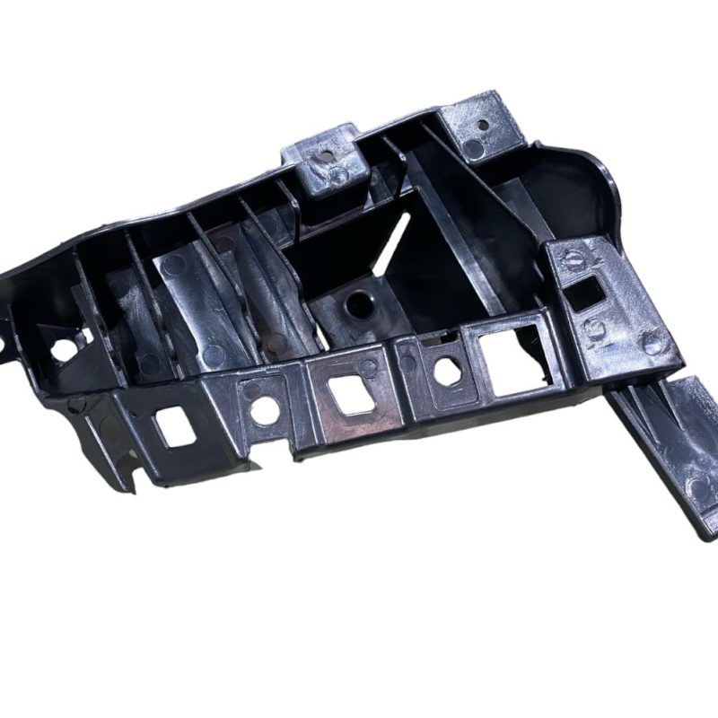 BRACKET DE BUMPER FRONTAL DERECHO JEEP CHEROKEE 2014-2018